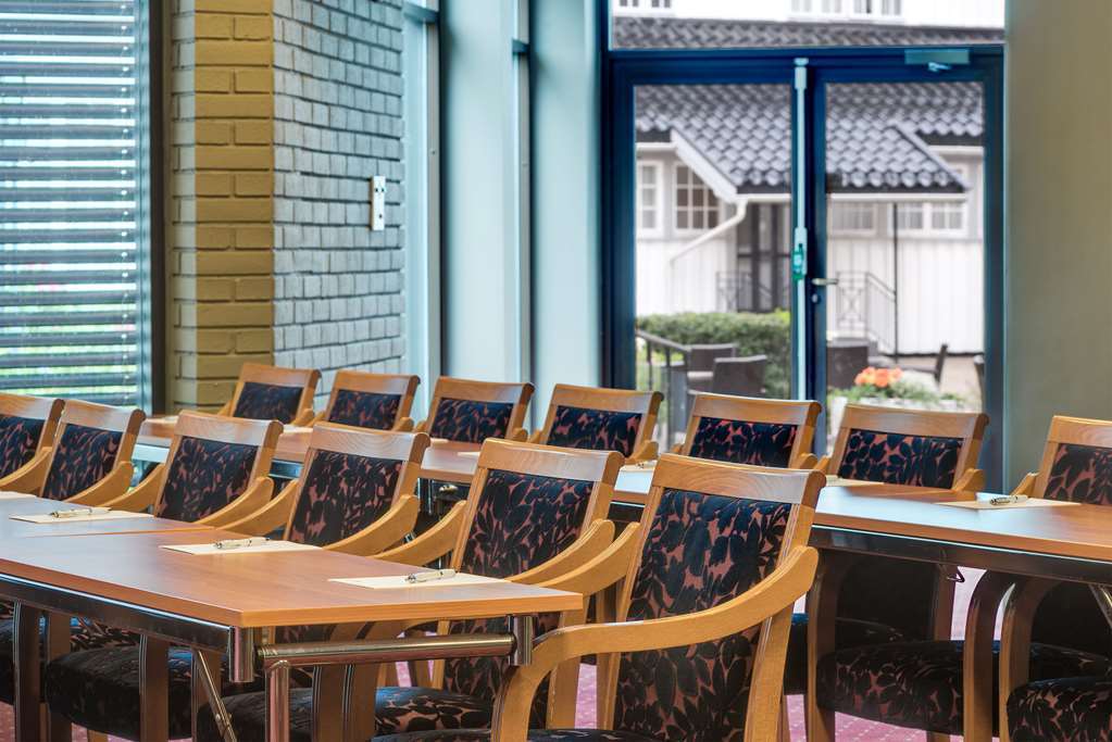 Hotell Vic Porsgrunn Udogodnienia zdjęcie
